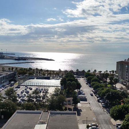 Apartamento Plaza Reina Malaga Exterior photo