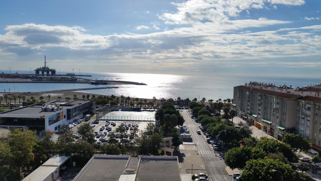 Apartamento Plaza Reina Malaga Exterior photo
