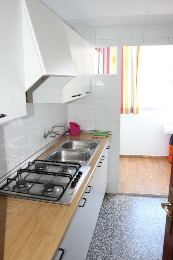 Apartamento Plaza Reina Malaga Exterior photo